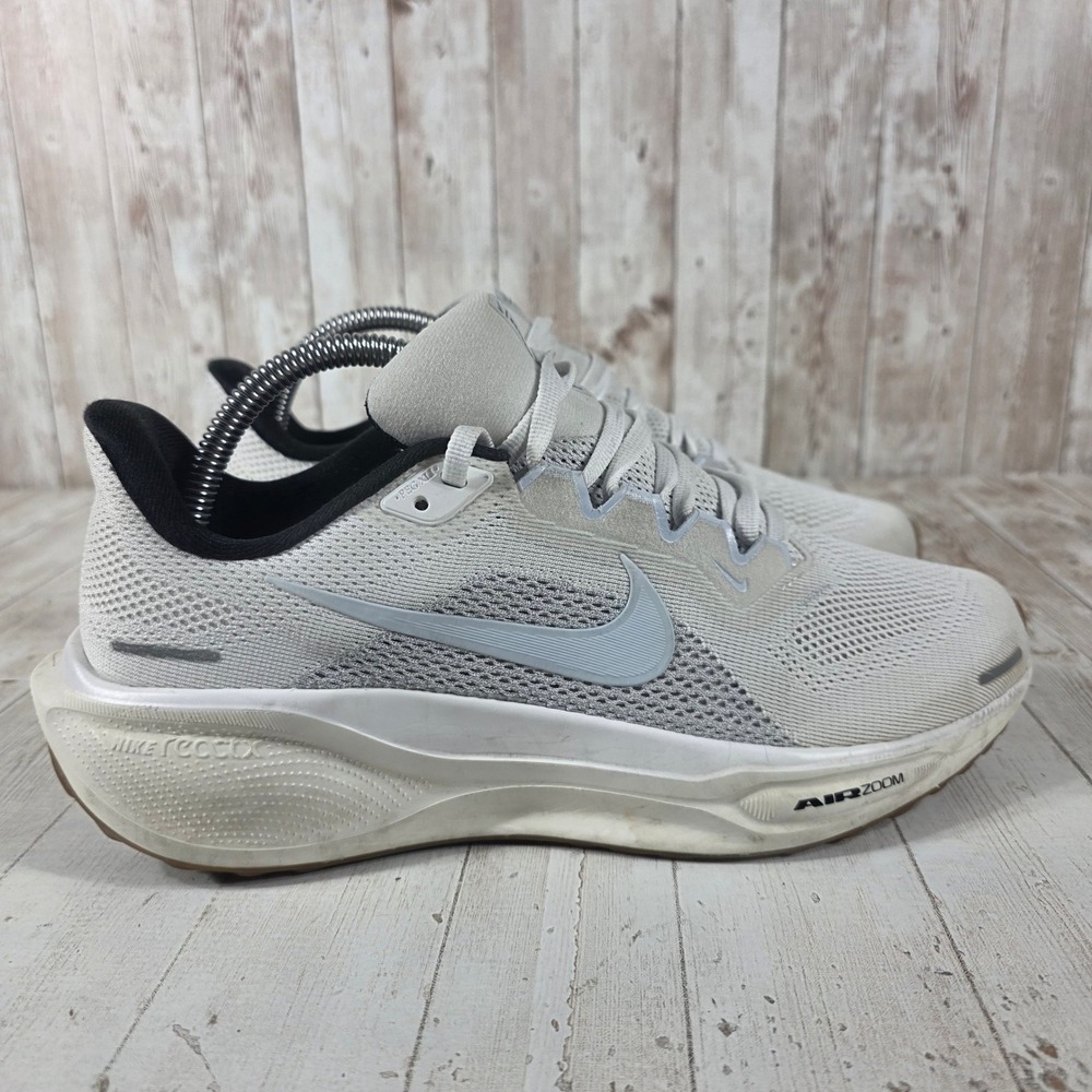 Nike Air Zoom Pegasus 40 Womens Running Shoes Light Bone FD2723-112 Size 9